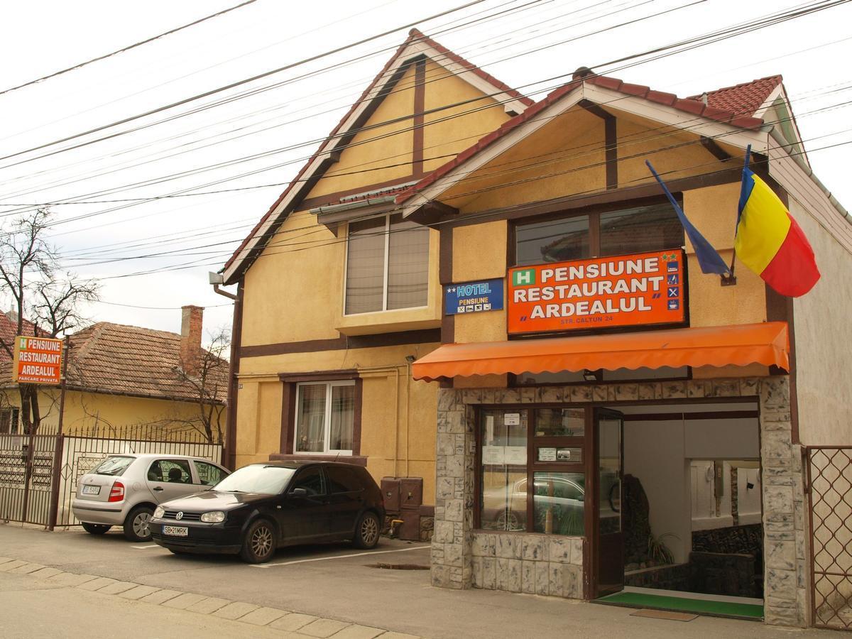 Hotel Ardealul Sibiu Exteriér fotografie